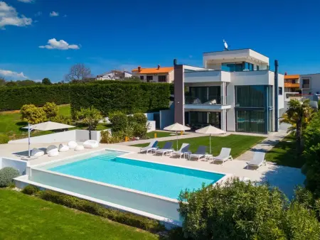 Villa PS Deluxe – Maison 4 chambres piscine chauffée : photo 4