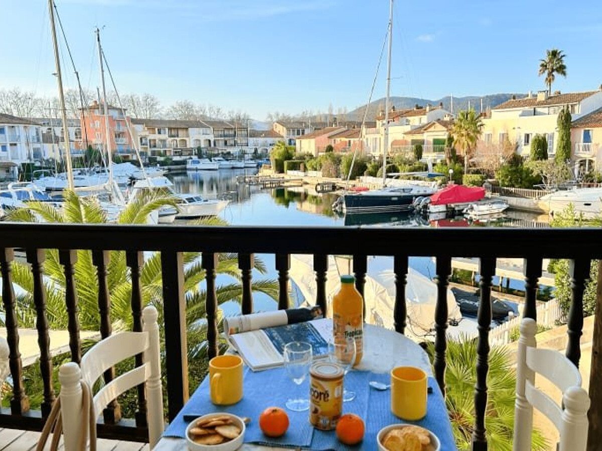 Appartement 2 chambres, place principale Port Grimaud - Photo 1