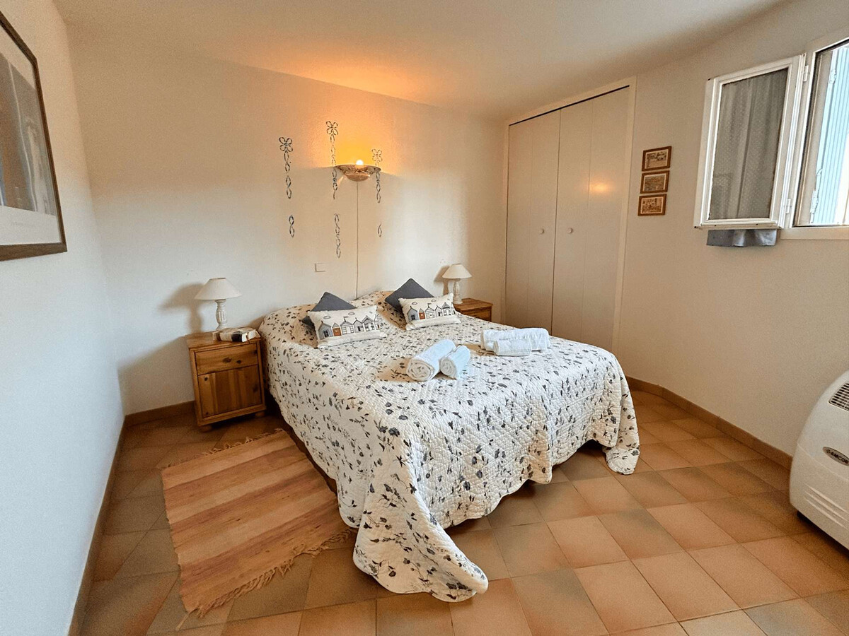 Appartement 2 chambres, place principale Port Grimaud - Photo 6