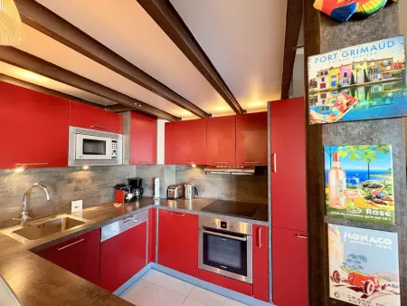 Appartement rénové vue canaux à Port Grimaud : photo 7