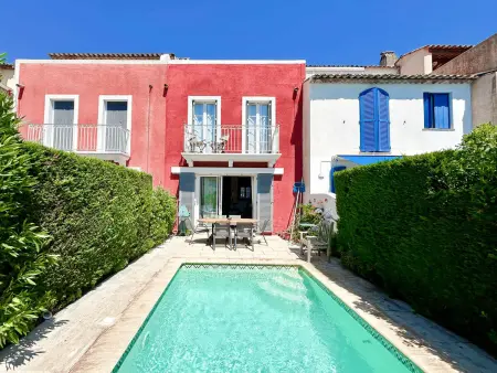 Maison 4 chambres Port Grimaud avec piscine et amarrage : photo 18