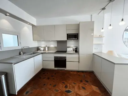 Maison rénovée Port Grimaud, 4 chambres, amarrage privé : photo 5