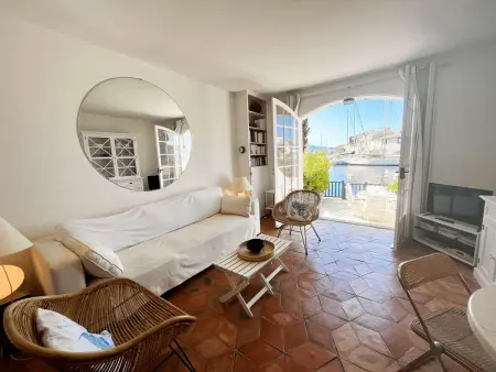 Maison rénovée Port Grimaud, 4 chambres, amarrage privé : photo 16