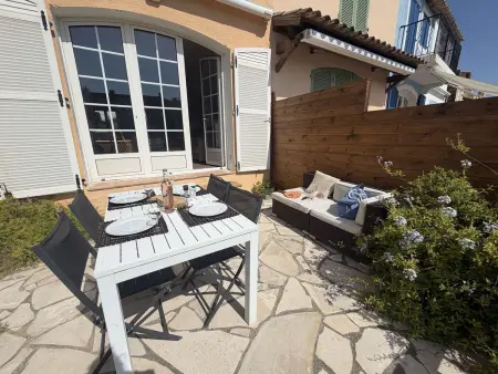 Maison avec amarrage 11m & vue Golfe Saint-Tropez : photo 5
