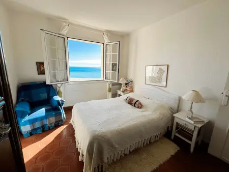 Location appartement à Port Grimaud, Appartement 3 chambres avec vue sur mer, accès plage, parking, à Port Grimaud