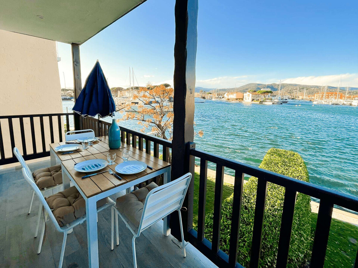 Appartement 3 pièces rénové avec balcon vue port - Photo 2
