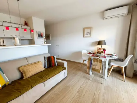 Appartement 2 pièces avec terrasse vue canaux à Port Grimaud : photo 3