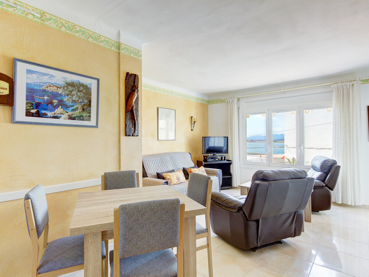 Appartement 55 m² vue mer à Roses, 200 m de la plage - Photo 3