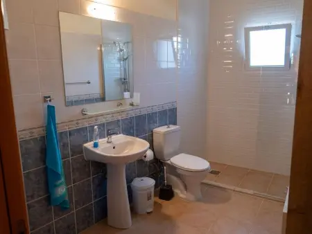 Appartement Sunrise Beach Club, Kalecik, 1 chambre et jardin : photo 11