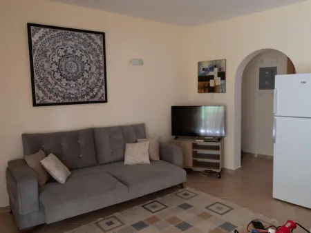 Appartement Sunrise Beach Club, Kalecik, 1 chambre et jardin : photo 12