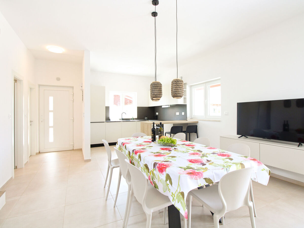 Maison 8 lits à Valbandon, 130m² avec piscine - Photo 13