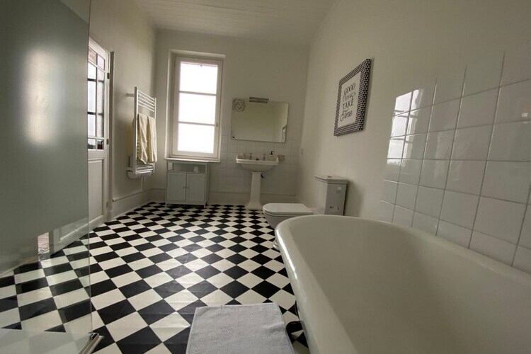 Maison de maître avec piscine, 12 personnes à Barry d'Islemade - Photo 18