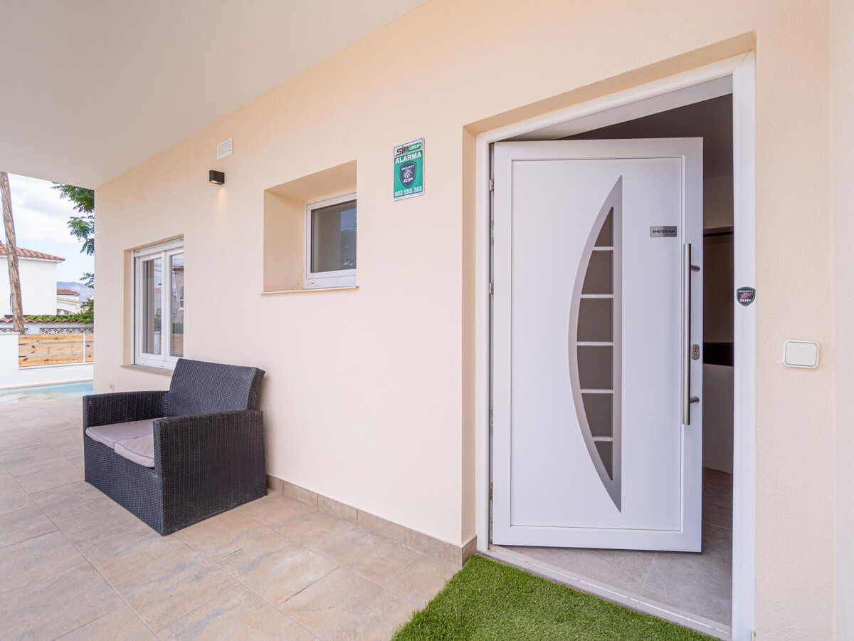 Appartement 3 chambres à Empuriabrava, piscine partagée - Photo 7