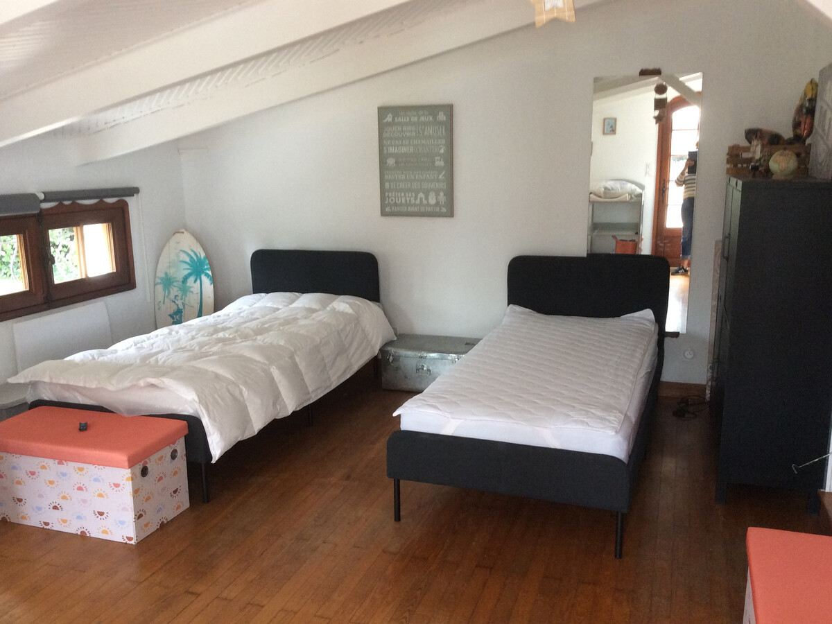 Maison rénovée pour 8 personnes à 800m de la plage avec parking - Photo 9