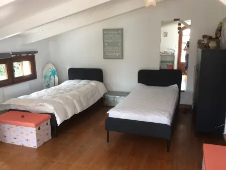 Maison rénovée pour 8 personnes à 800m de la plage avec parking - Photo 8