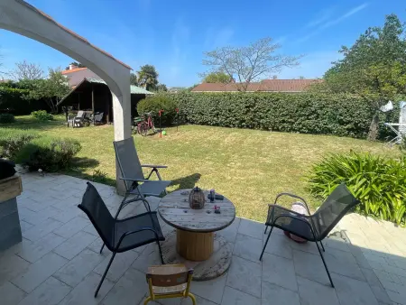 Maison rénovée pour 8 personnes à 800m de la plage avec parking - Photo 13