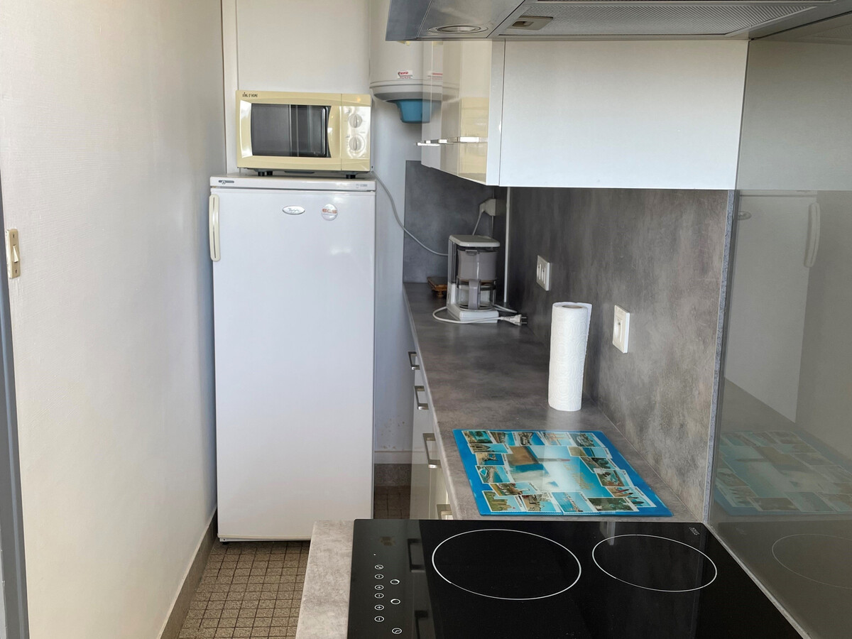 Studio 25m² rez-de-chaussée vue mer avec balcon - Photo 11