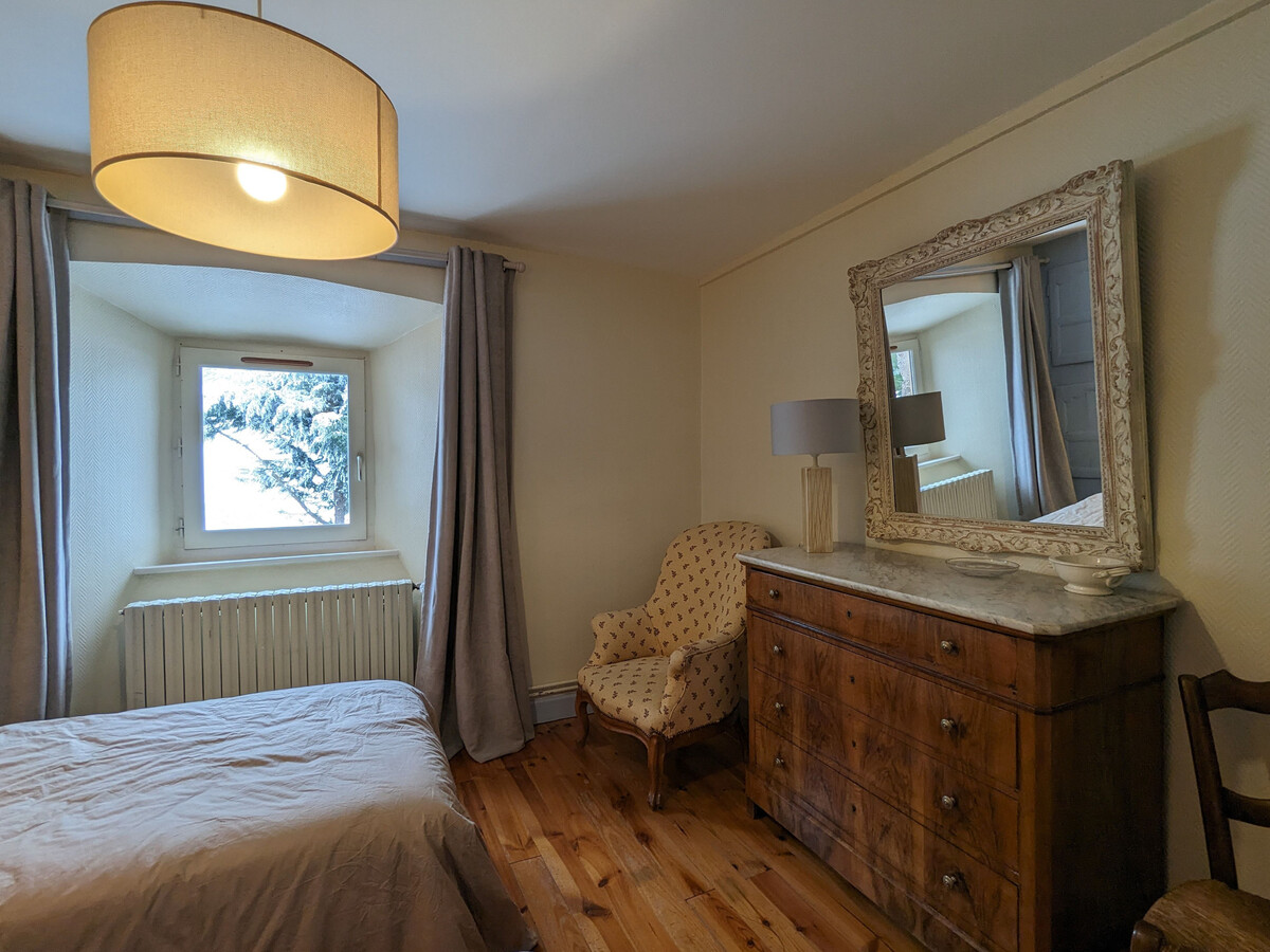 Gîte la Béraine à Saint-Bérain, ferme rénovée avec poêle à bois - Photo 15