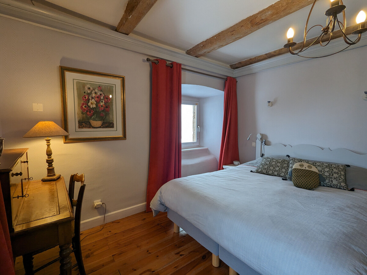 Gîte la Béraine à Saint-Bérain, ferme rénovée avec poêle à bois - Photo 18