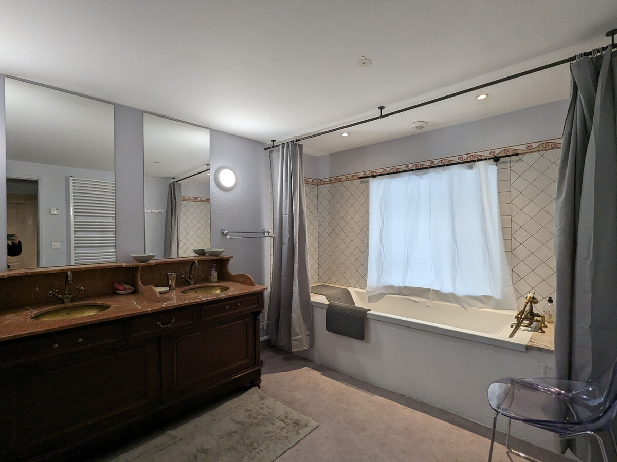 Gîte la Béraine à Saint-Bérain, ferme rénovée avec poêle à bois - Photo 21