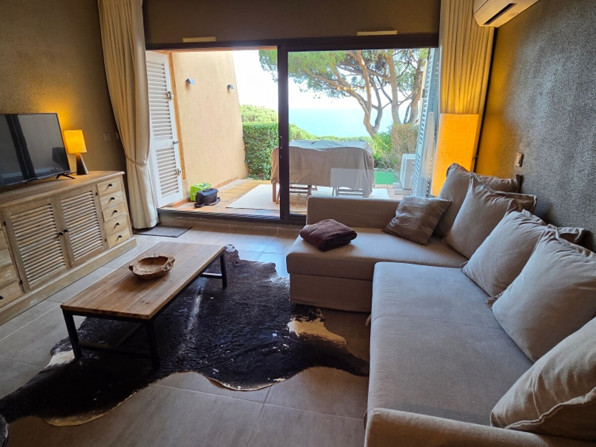 Appartement 2 pièces climatisé, vue golfe de Saint-Tropez - Photo 8