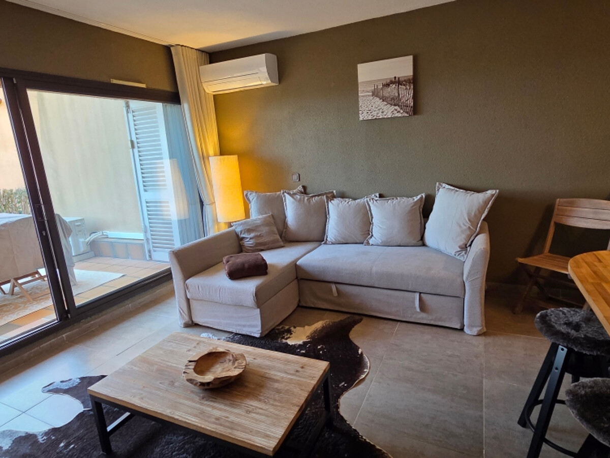 Appartement 2 pièces climatisé, vue golfe de Saint-Tropez - Photo 9