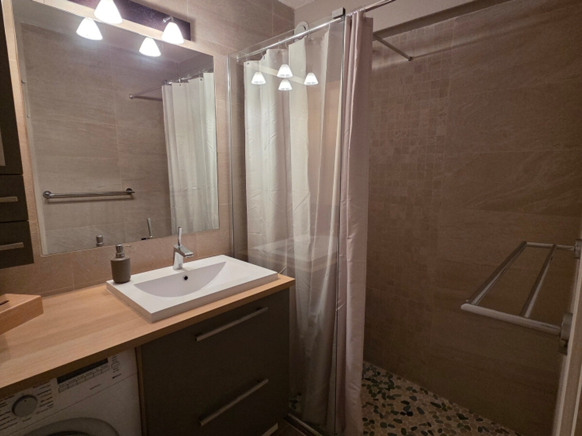 Appartement 2 pièces climatisé, vue golfe de Saint-Tropez - Photo 23