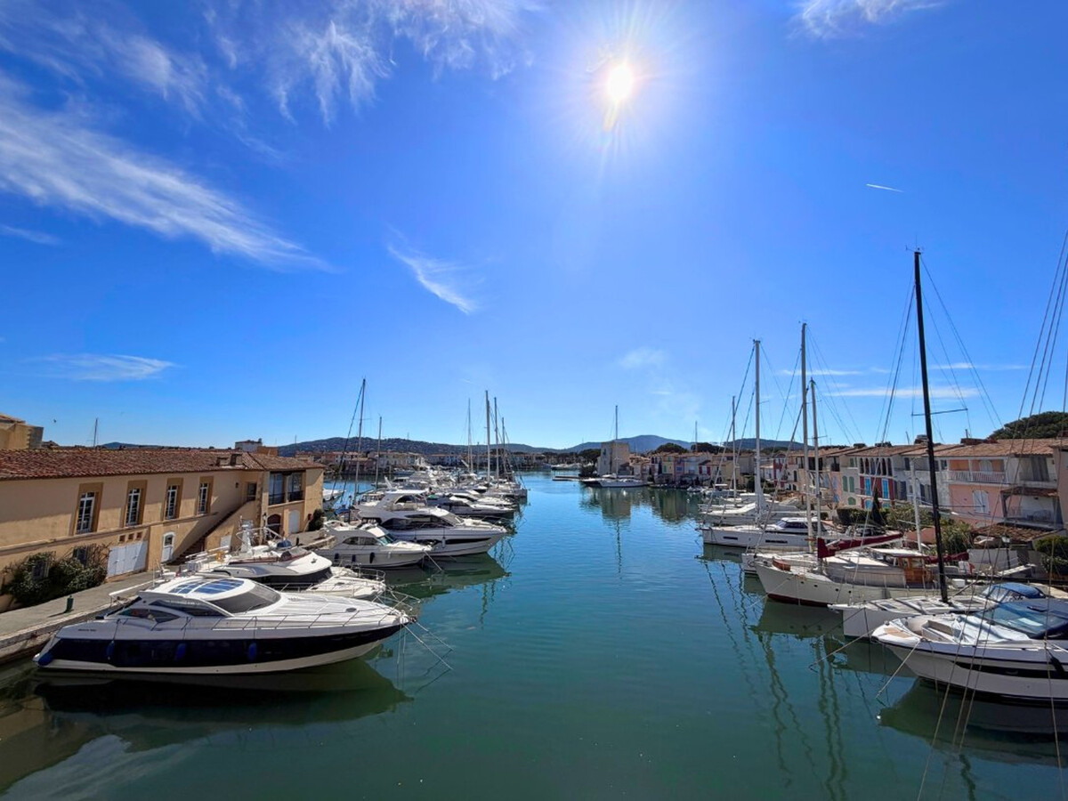 Appartement 2 pièces Port Grimaud, balcon sur les canaux - Photo 11