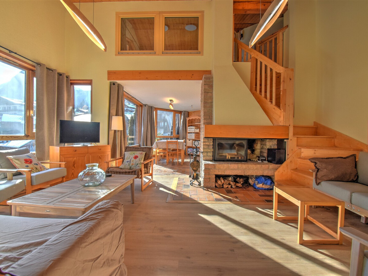 Appartement 4 ch Morzine, cheminée et balcon Sud-Est - Photo 4