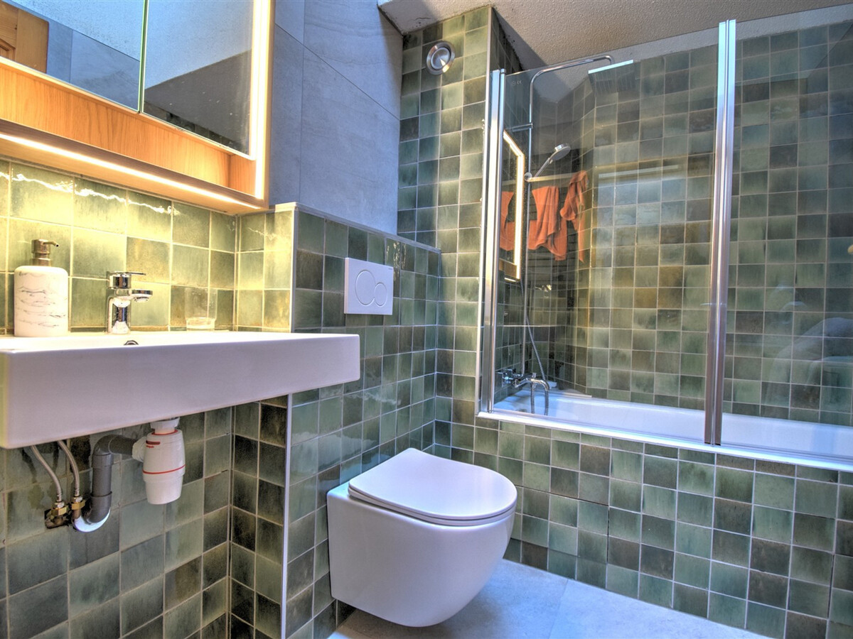 Appartement 4 ch Morzine, cheminée et balcon Sud-Est - Photo 12