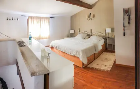 Gîte dans Mas proche Alpilles, Maison 4 personnes à Saint Martin de Crau - Photo 14