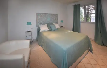 Maison 130 m² piscine et jacuzzi, Entraigues-sur-la-Sorgue : photo 13