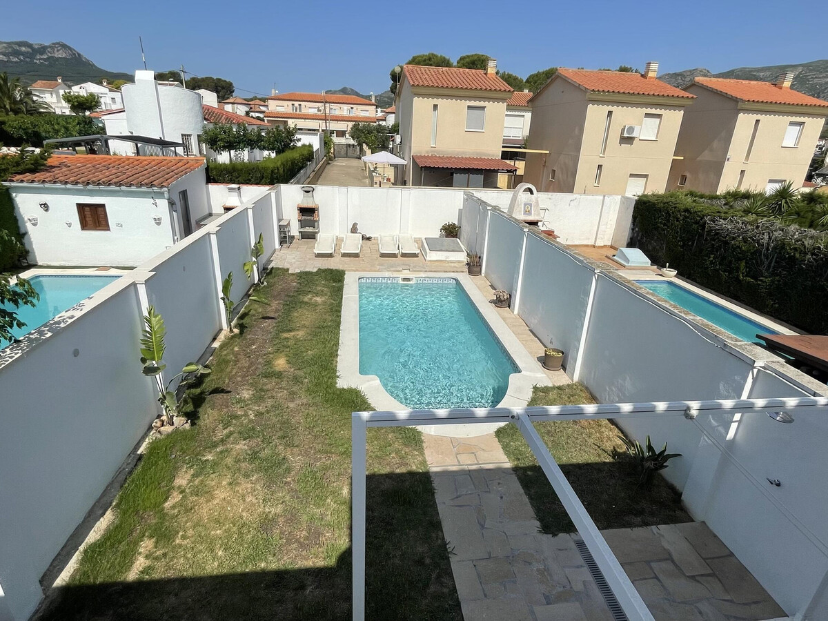 Villa 3 chambres avec piscine privée à Miami Platja - Photo 1