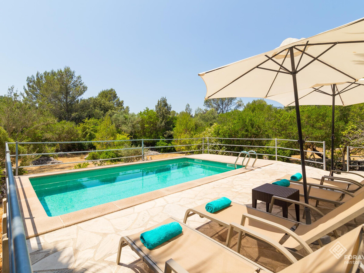 Villa rustique Campanet : piscine, jardin et vue Serra Tramuntana - Photo 7