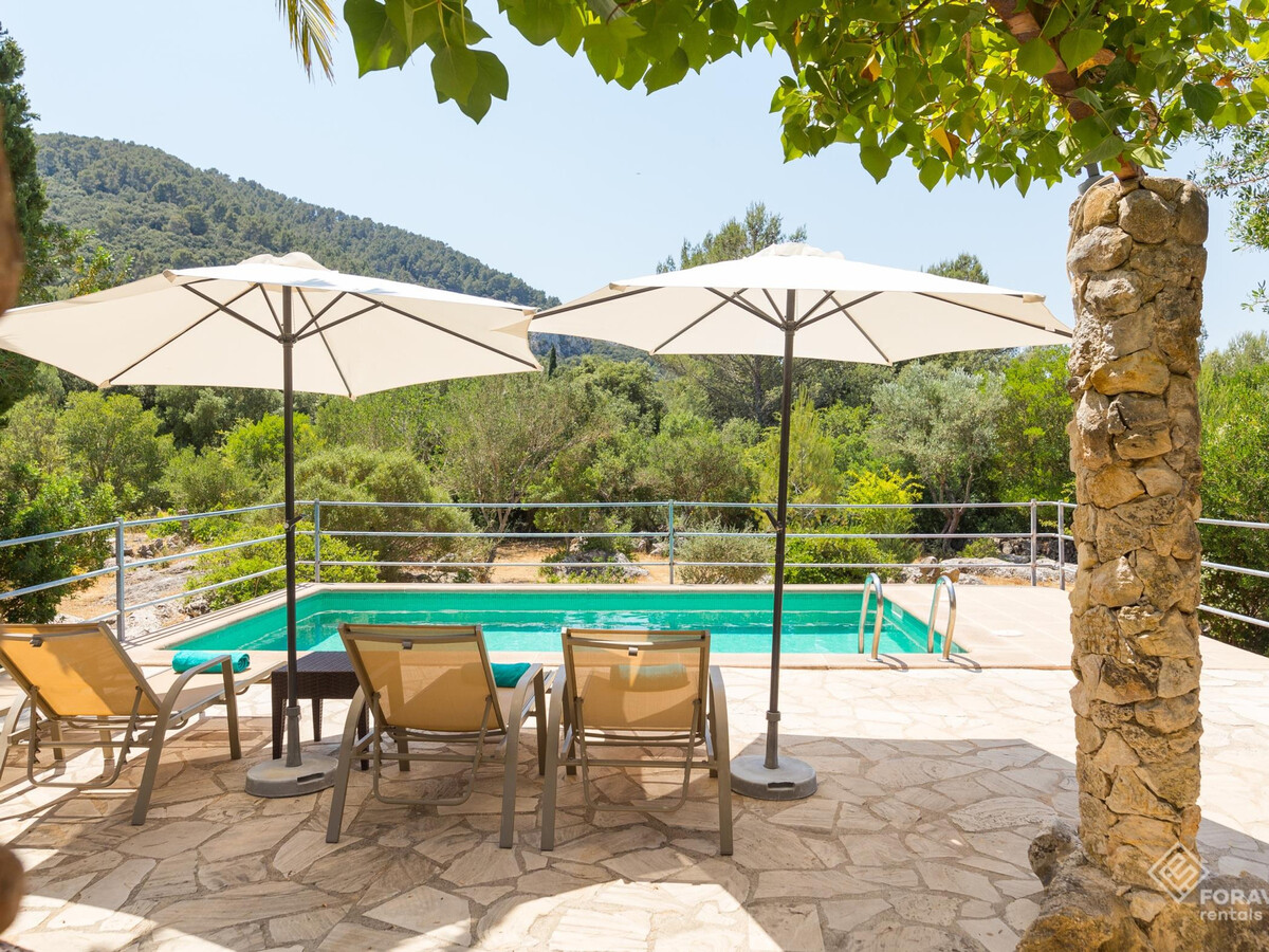 Villa rustique Campanet : piscine, jardin et vue Serra Tramuntana - Photo 8