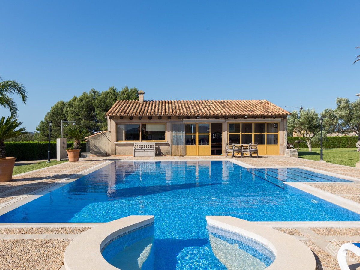 Finca avec moulin à vent, piscine et jardin à Sa Pobla - Photo 8