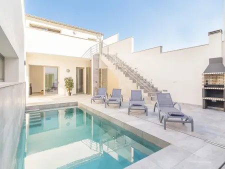 Location villa à Sa Pobla, Superbe villa moderne à Sa Pobla avec piscine chauffée