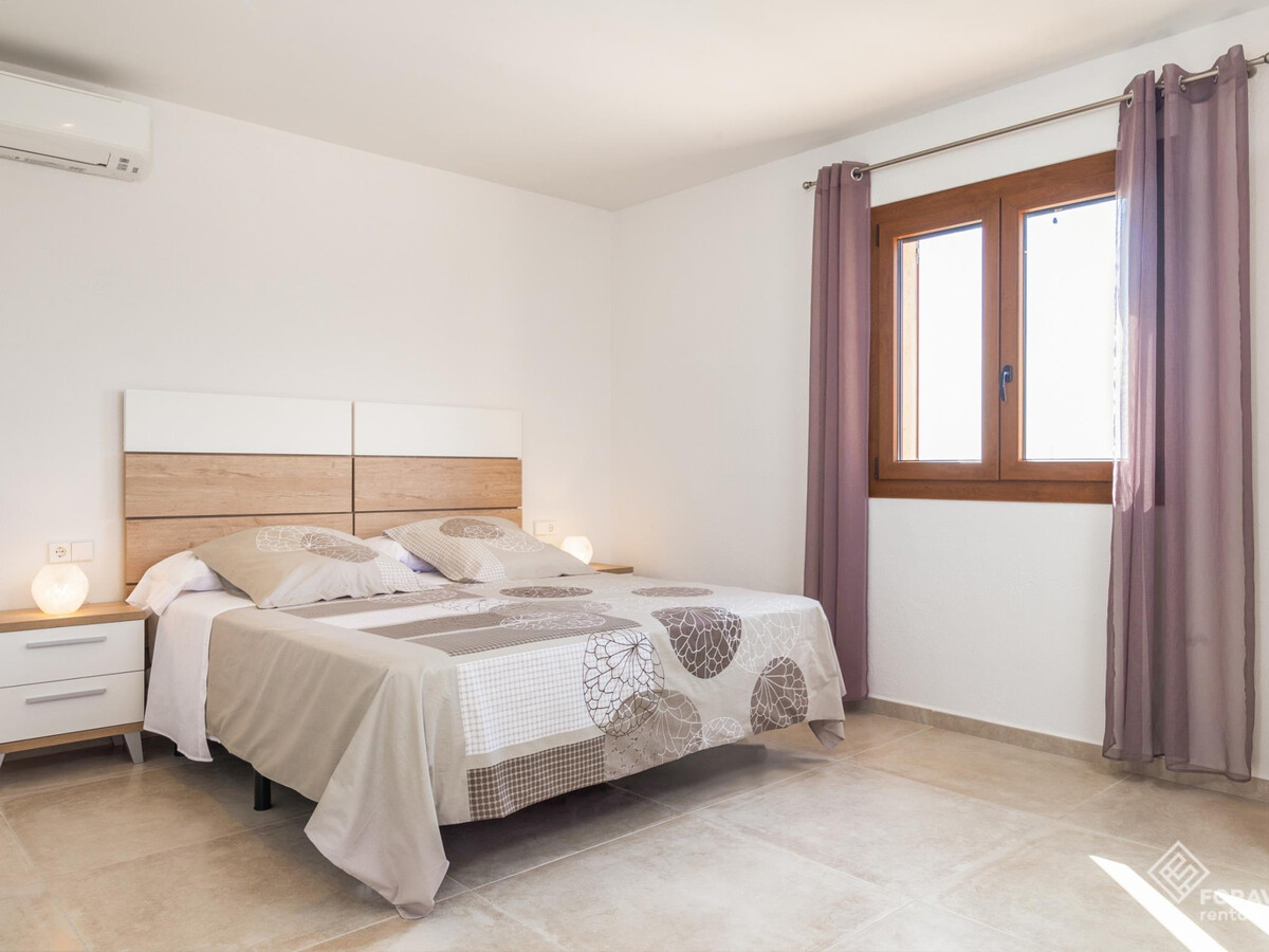 Villa neuve 5 chambres piscine et jardin à Sa Pobla - Photo 5