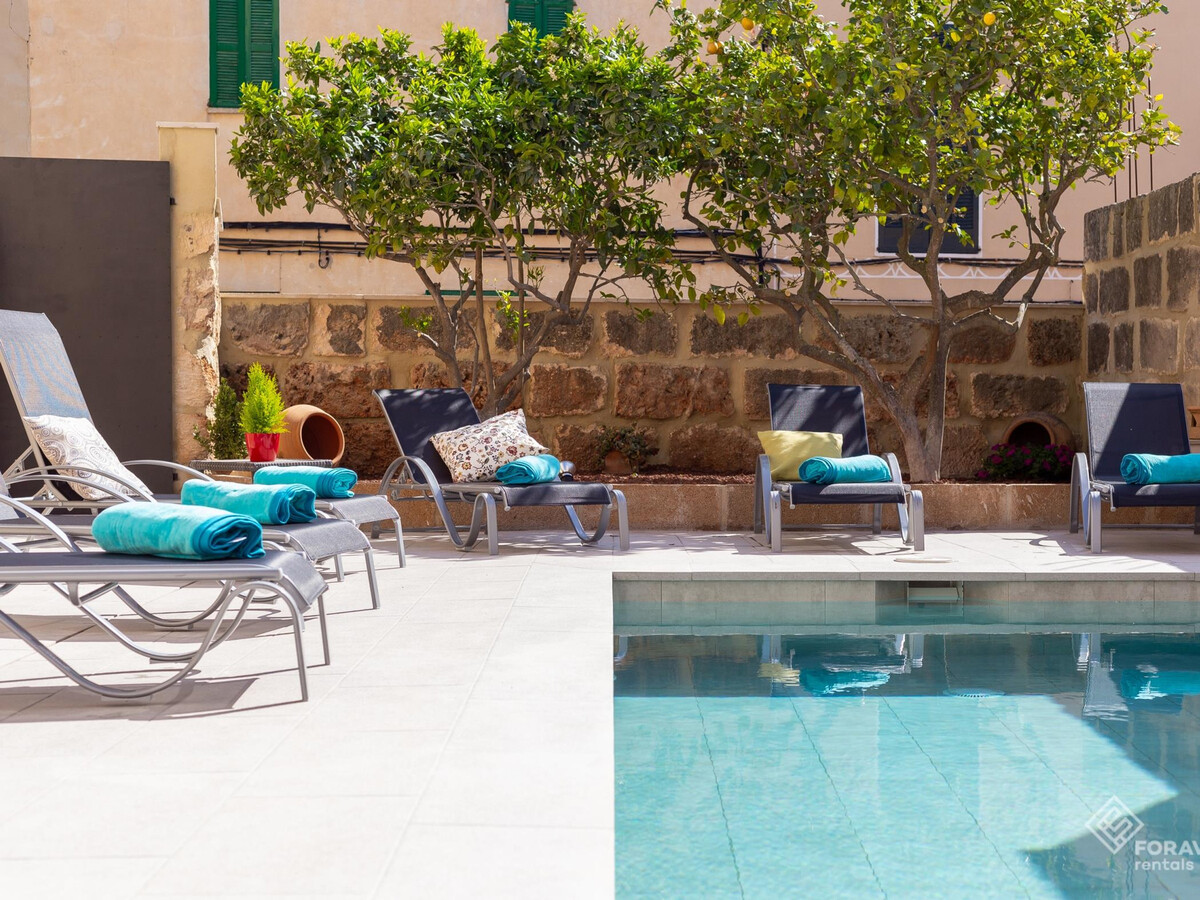 Villa majorquine rénovée, piscine privée à Ariany - Photo 2