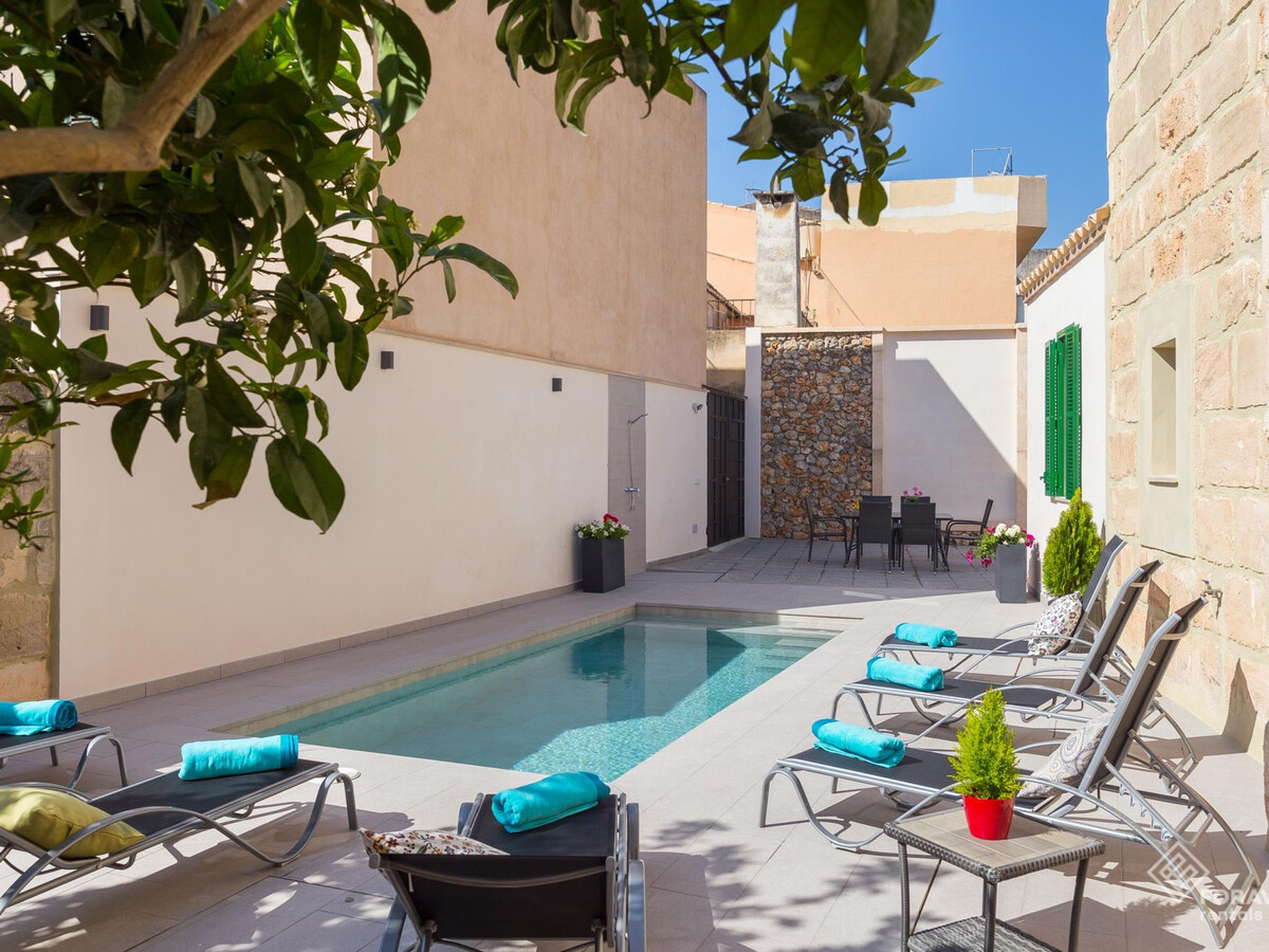 Villa majorquine rénovée, piscine privée à Ariany - Photo 10