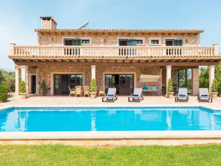 Location villa à Sa Pobla, Magnifique finca rustique avec piscine à Sa Pobla