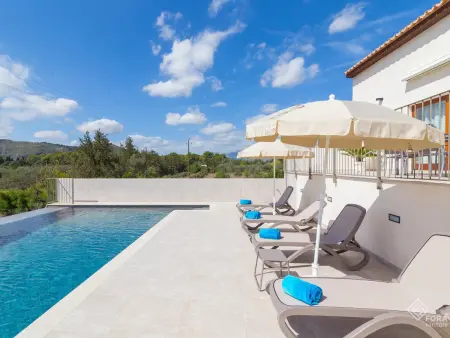 Villa rénovée à Inca avec piscine privée et climatisation : photo 2