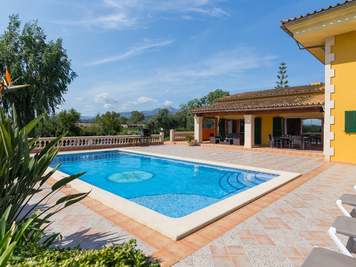 Villa moderne 4 chambres, piscine et grand jardin à Sa Pobla - Photo 4