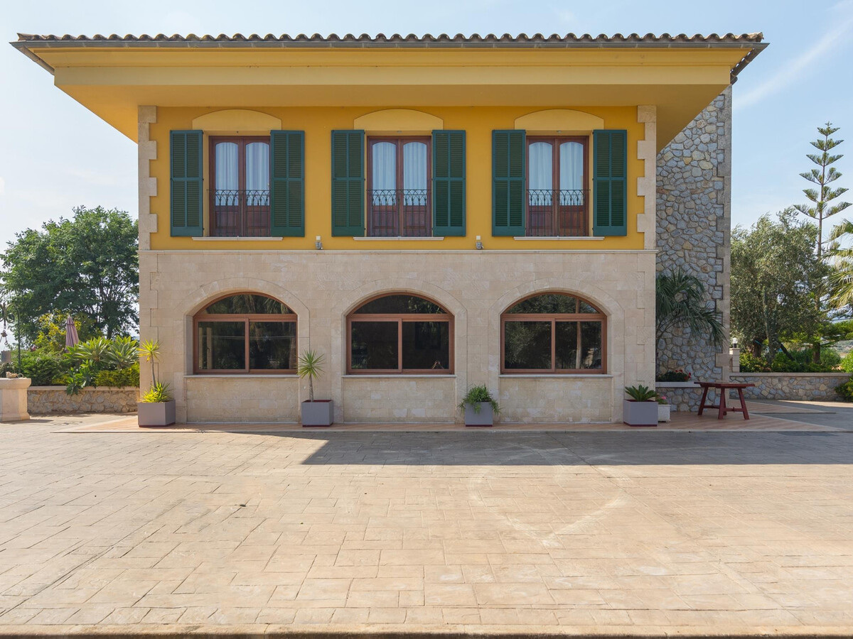 Villa moderne 4 chambres, piscine et grand jardin à Sa Pobla - Photo 11