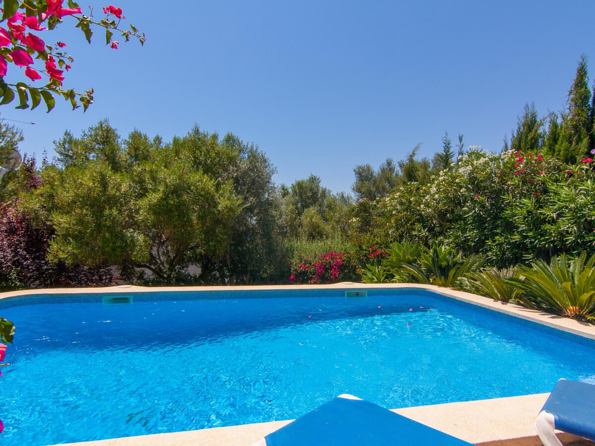 Villa 210 m² avec piscine et vue baie à Alcanada - Photo 2