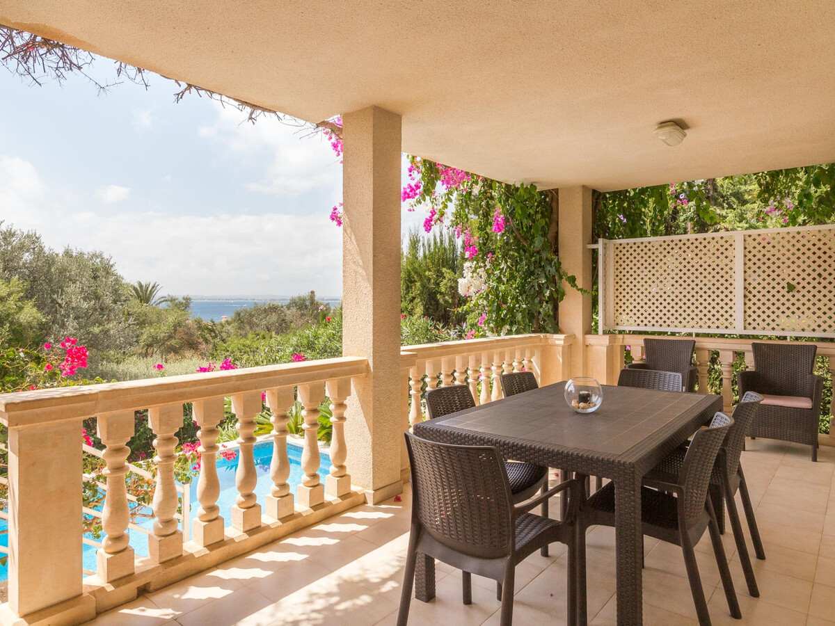 Villa 210 m² avec piscine et vue baie à Alcanada - Photo 20
