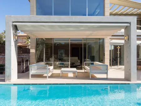 Villa d'architecte vue mer à Llucmajor, piscine et salle de sport : photo 3
