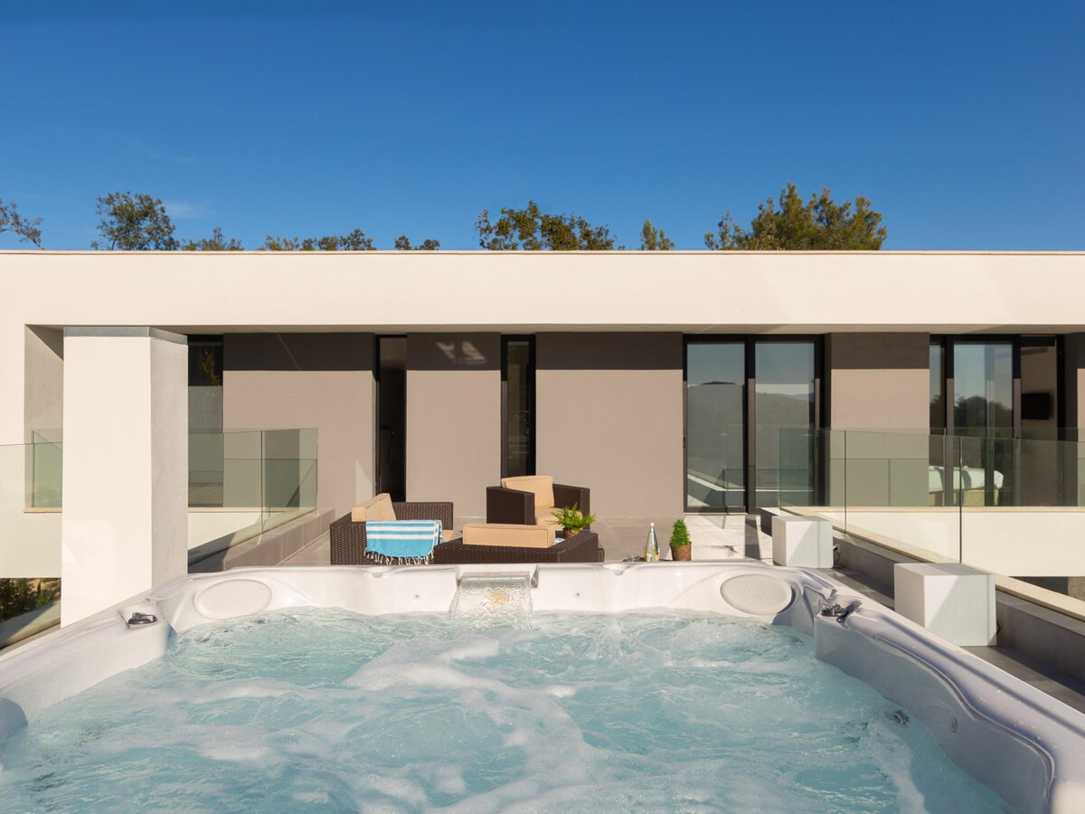Villa moderne 8 pers. à Crestatx : piscine, jacuzzi, terrasse - Photo 4