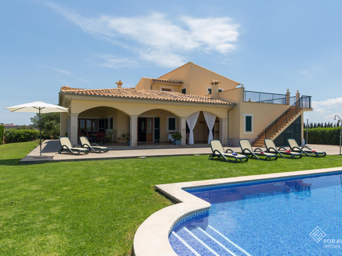 Villa 4 chambres piscine et jardin à Sa Pobla - Photo 2