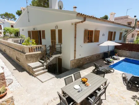Location villa à Can Picafort, Villa à 100m de la plage, piscine et climatisation
